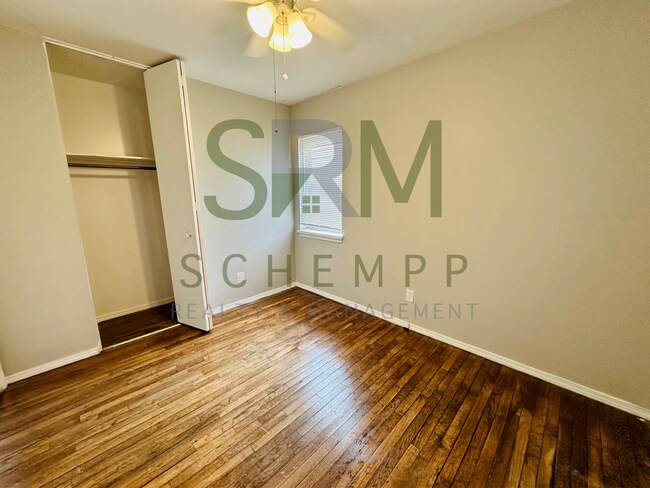 Foto del edificio - 4710 Walnut Grove Ave