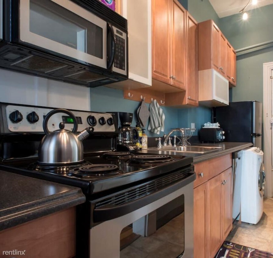 Foto del edificio - Studio, 1 bath  - 338 Commonwealth Ave