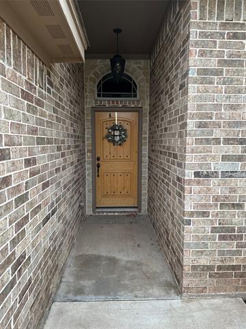 Building Photo - 101 Silverado Cir