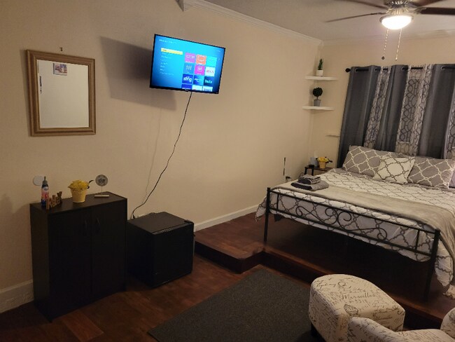 Foto del edificio - 132 Southern Ct