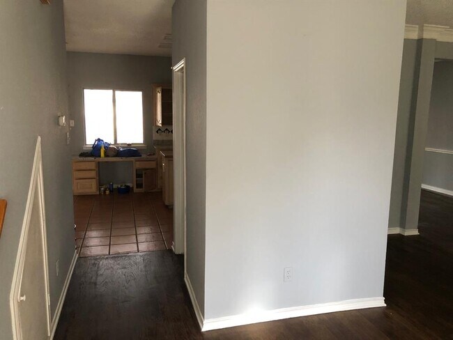 Building Photo - 4816 Spanish Moss Dr
