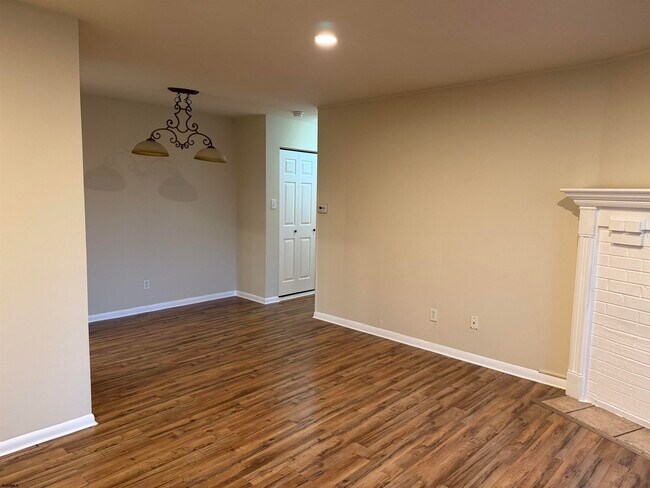 Foto del edificio - 104 Vail Ct