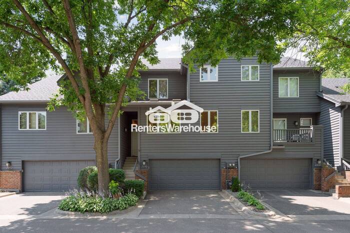 Primary Photo - Available 12/1 - Beautiful Minnetonka Town...