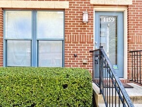 Building Photo - 4159 Rush St