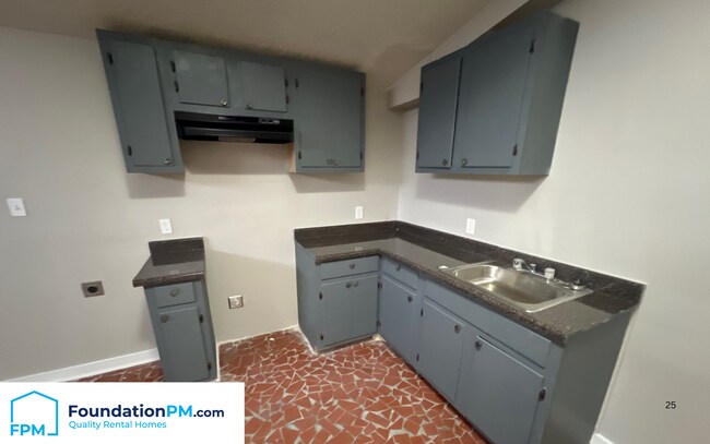 Building Photo - 3471 Gowan Dr