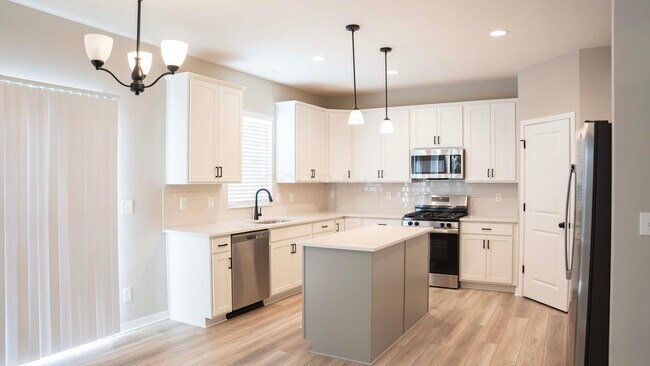 Foto del edificio - 1717 Longhill Dr