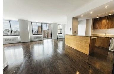 Building Photo - 200 E 82nd St