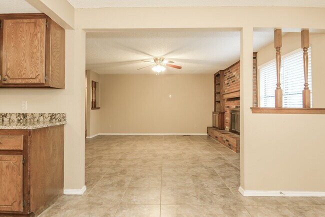 Foto del edificio - 1074 Dover Mansion