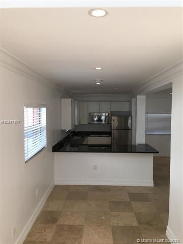 Foto del edificio - 905 SE 2nd Ct