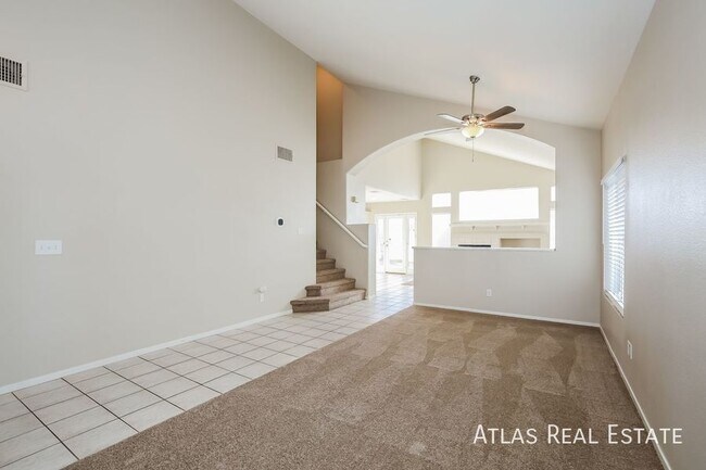 Foto del edificio - 4367 Sunrise Shores Ave