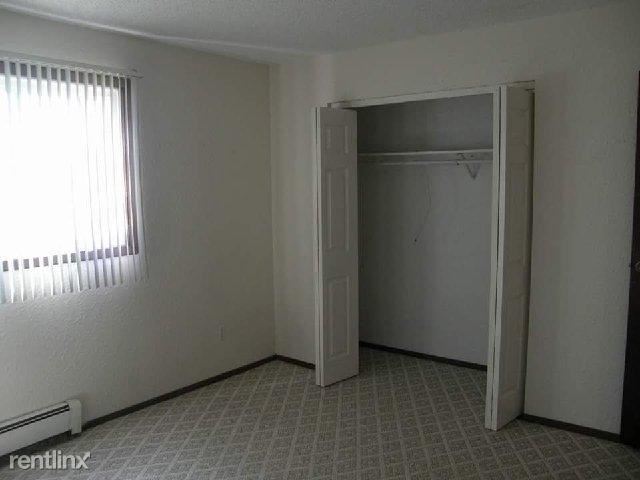 Foto del edificio - 2709 N Washington St