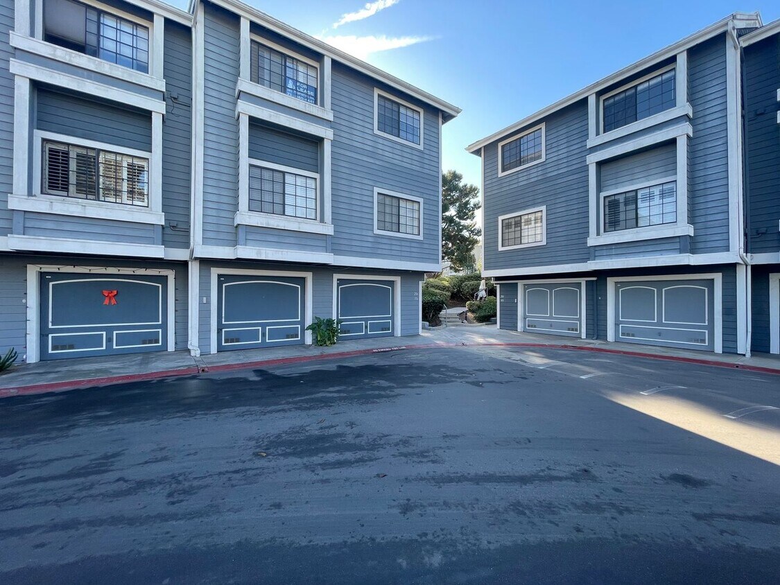 to Seabridge Villas! Alquileres en Huntington Beach, CA