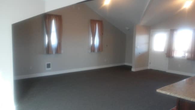 Foto del edificio - 6315 S Cyclamen Sq