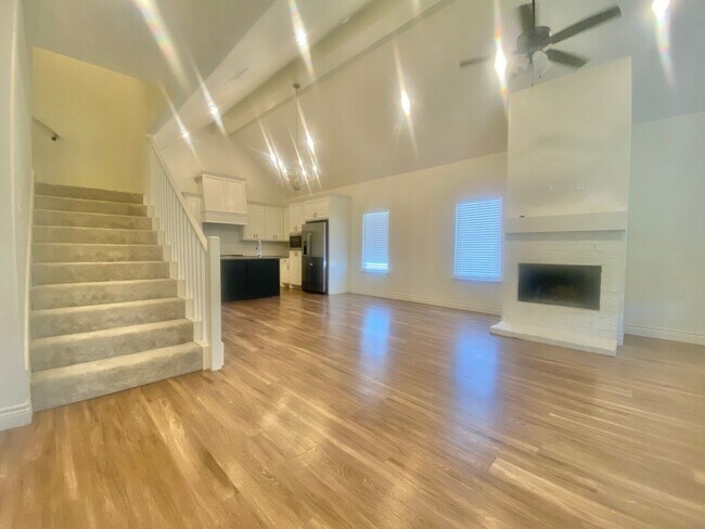 Foto del edificio - Now available in Cooper - 4 bed 3 bath 2 c...