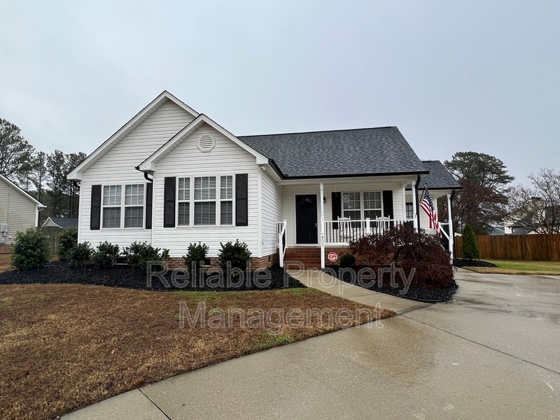805 Phillips Pointe Dr, FuquayVarina, NC 27526 House Rental in