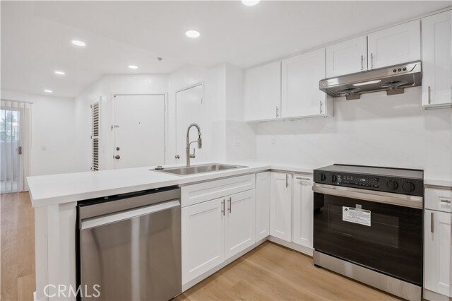 Foto del edificio - 2800 Keller Dr