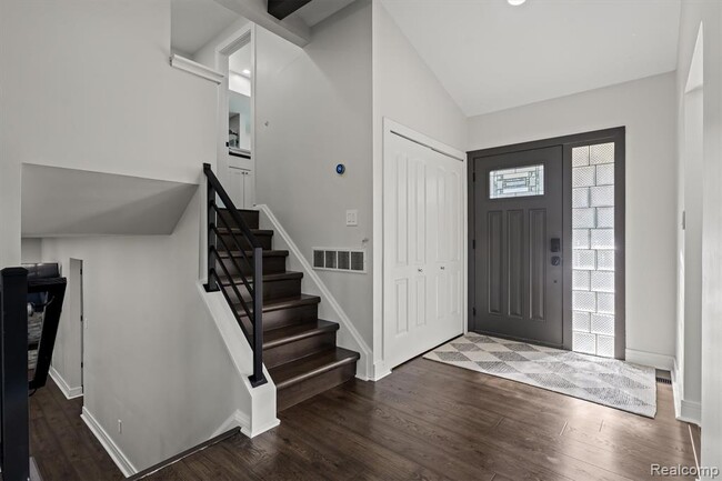Building Photo - 6511 Timber Ridge Dr
