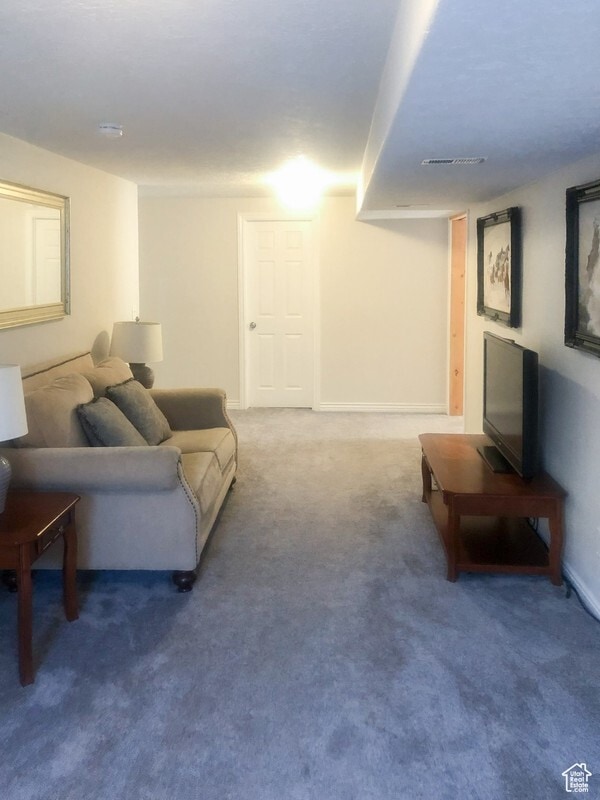 Building Photo - 535 E 30 N