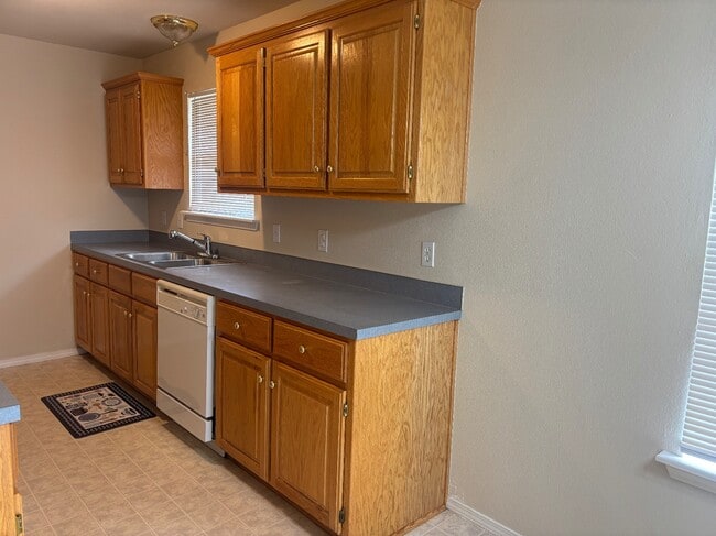 Foto del edificio - 2310 S Hickory St