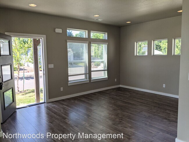 Building Photo - 2 br, 1 bath House - 1335 Turtle Lane