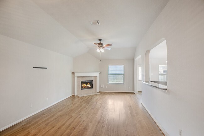 Foto del edificio - 21547 Sullivan Forest Dr