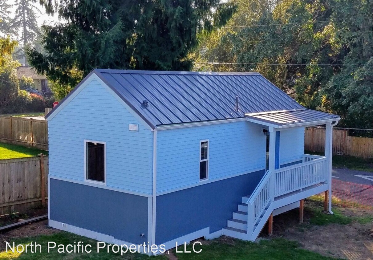 1 br, 1 bath House - 3801 B NE 86th Street - 1 br, 1 bath House - 3801 B  NE 86th Street