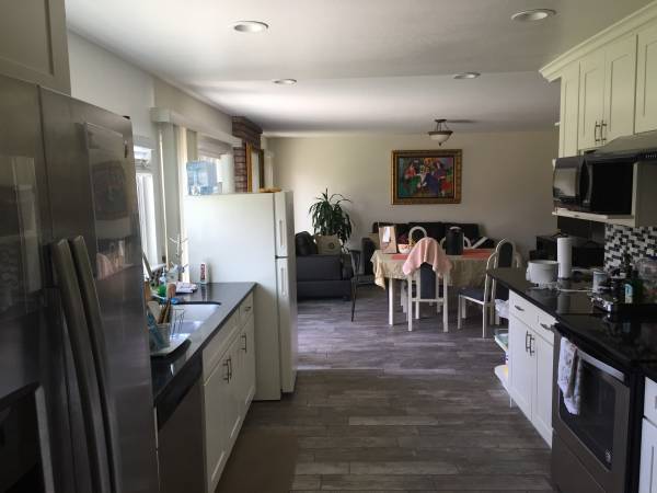 Foto del edificio - 4430 Heppner Ln