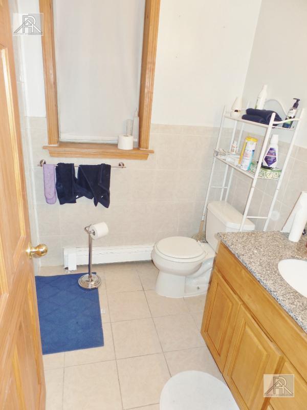 Foto del edificio - 5 bedroom in Brookline MA 02446