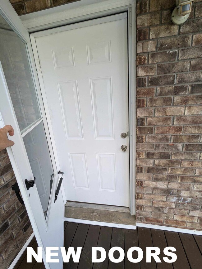 Foto del edificio - 1218 Cabana Cir