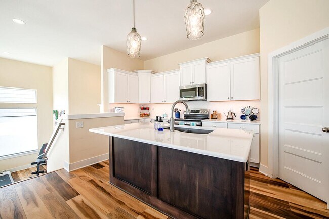 Foto del edificio - 4822 Peregrine St
