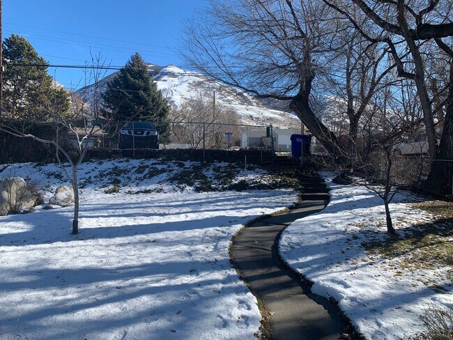 Foto del edificio - Charming 2 Bed, 1 Bath Home in Centerville