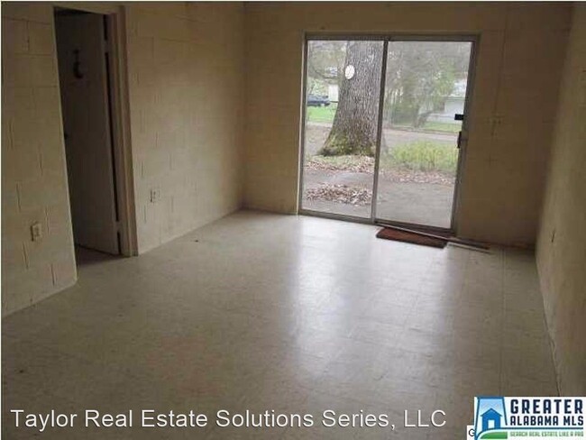 Foto del edificio - 3 br, 2.5 bath House - 1508 East 10th Street
