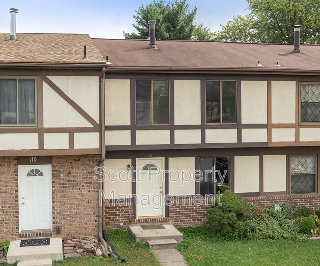 Photo - 113 Bourbon Ct Townhome