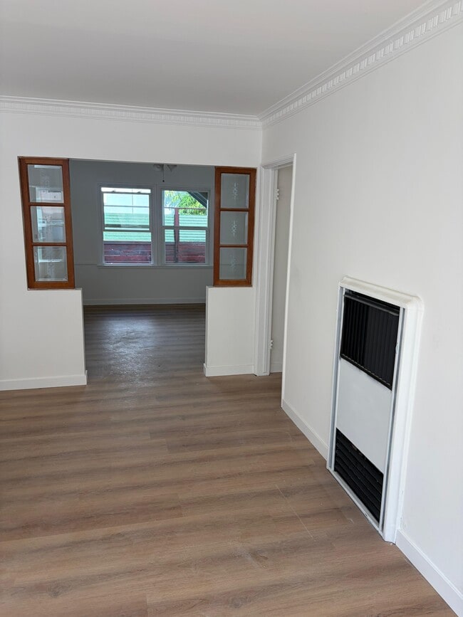 Foto del edificio - 2212 Fox Hills Dr