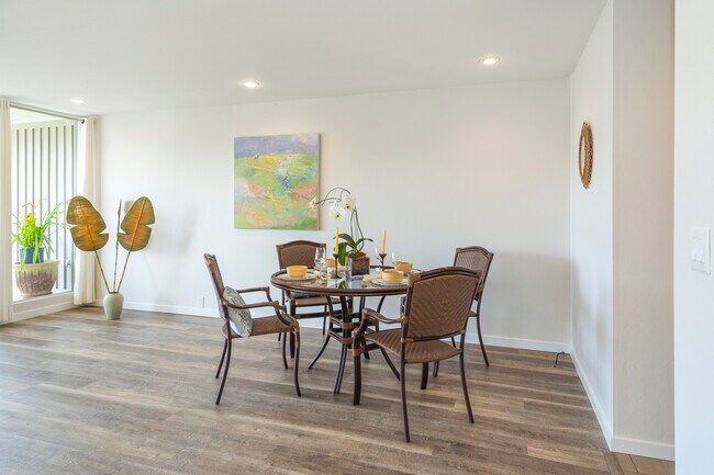 Foto del edificio - 24 Andrew Dr