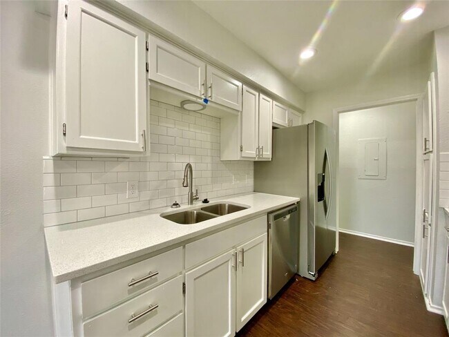 Foto del edificio - 117 Peachtree Ct
