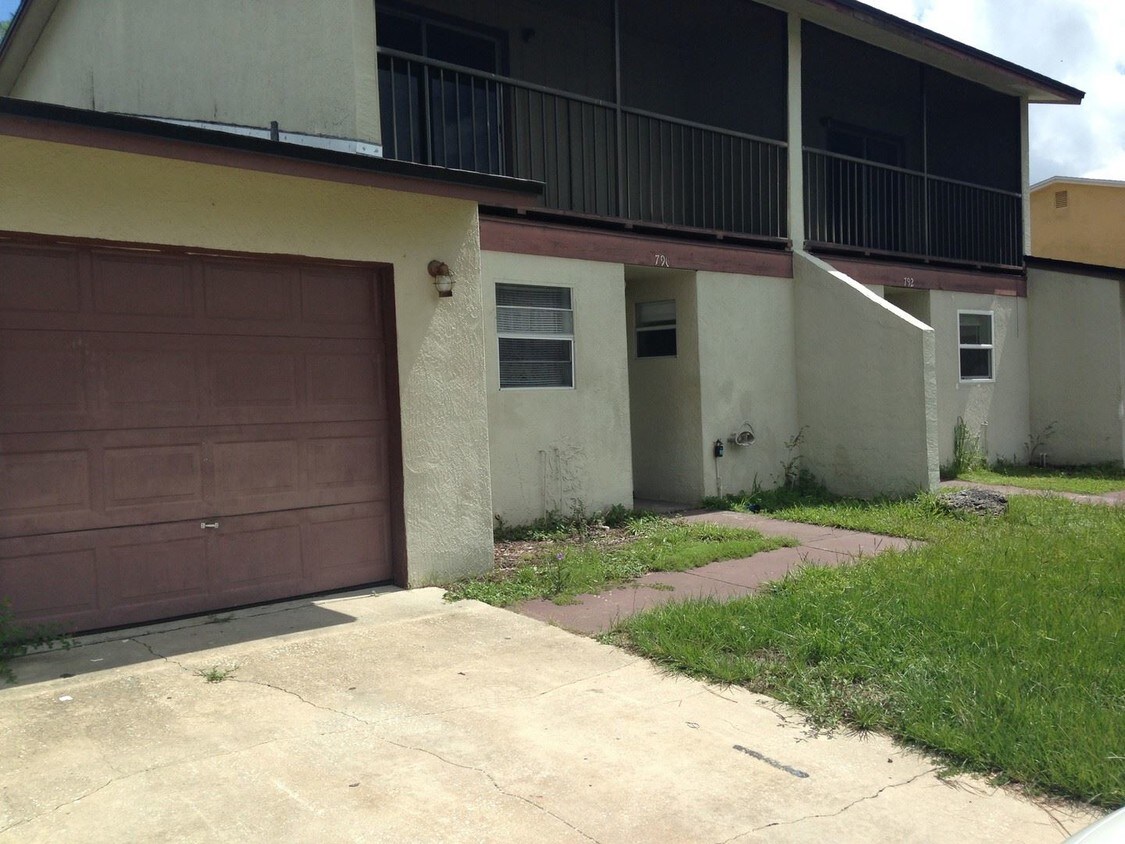 Primary Photo - 3 br, 2.5 bath House - 790 LUCAYA DRIVE