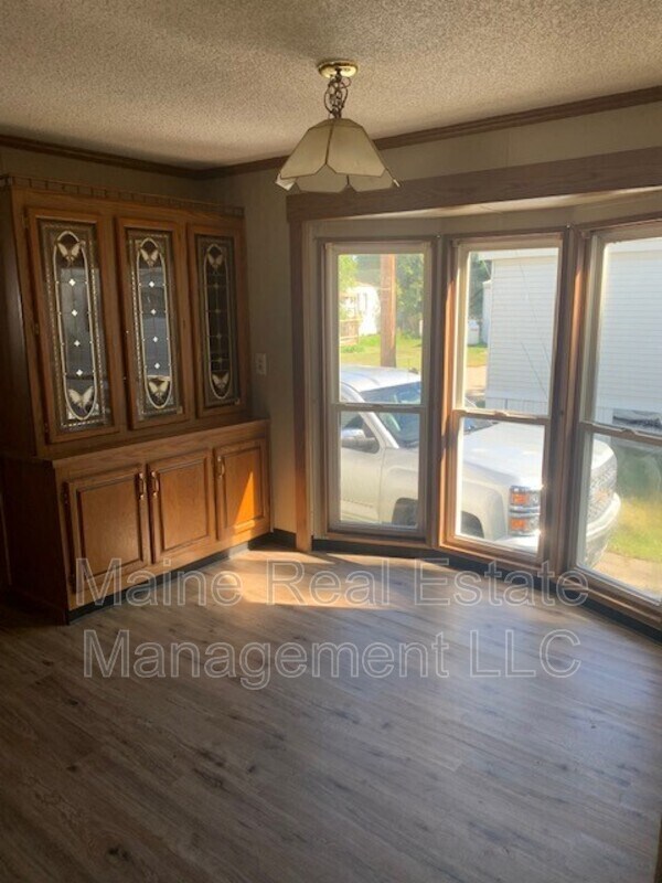 Foto del edificio - 7 Cardinal Dr