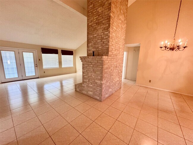 Foto del edificio - 3423 Pecan Point Dr
