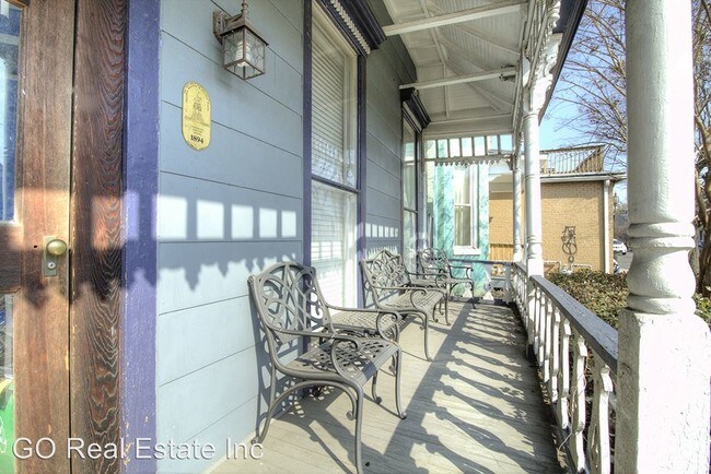 Foto del edificio - 2406 W Main St