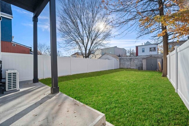 Foto del edificio - 25 Lembeck Ave