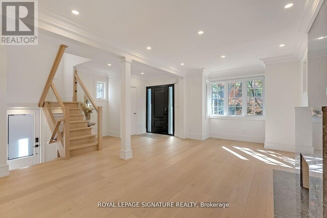 Building Photo - 476 Briar Hill Ave