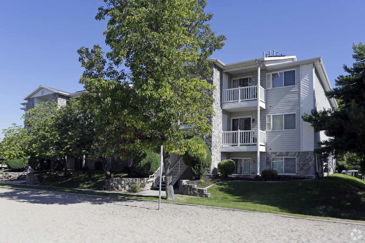 Cedar Breaks 5555 S Red Cliff Dr Salt Lake City, UT Apartments for