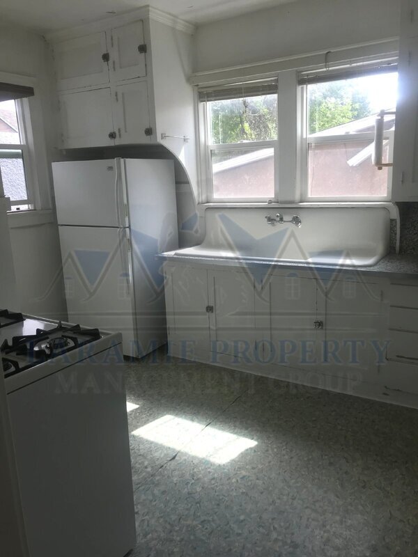 Foto del edificio - 515 E Lewis St