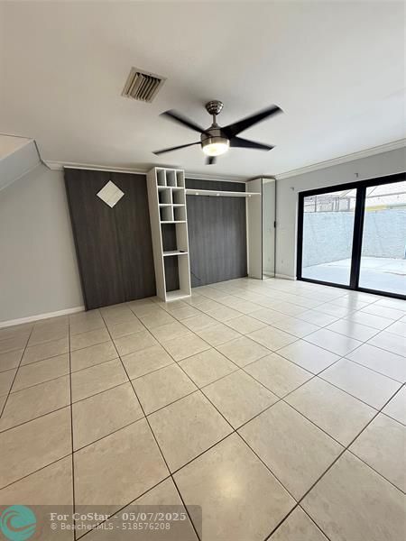 Foto del edificio - 9091 SW 21st St
