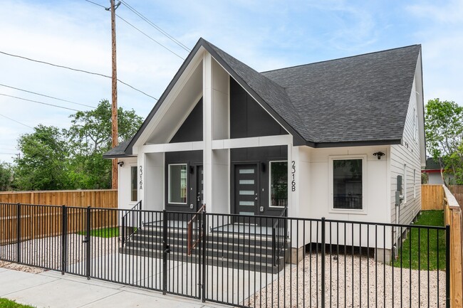 Building Photo - 2316 McKee St