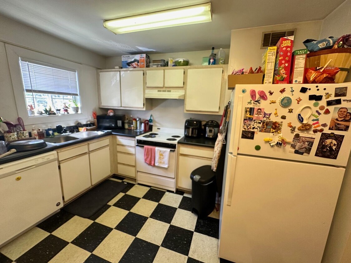 Two Bedroom To Call Home in Normaltown Apartments in Athens, GA