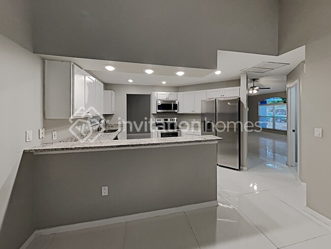Building Photo - 7509 42nd Ct E