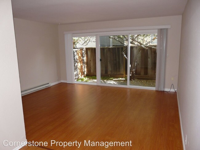 Building Photo - 883 Di Fiore Dr