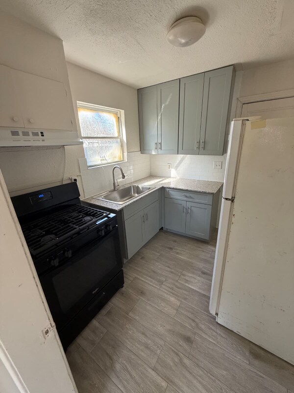 Building Photo - 1217 3rd Ave N